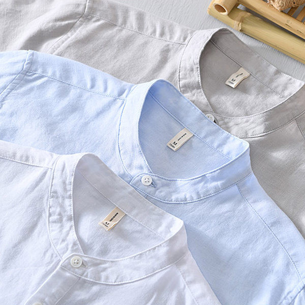 Мъжка лятна риза с къс ръкав и ниска яка