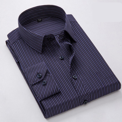 Мъжка риза с дълъг ръкав копчета и джоб