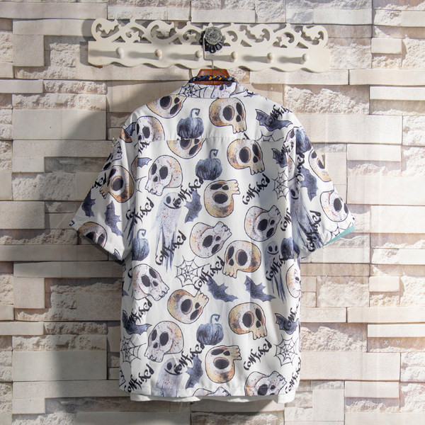 Мъжка модерна риза с апликации и къс ръкав