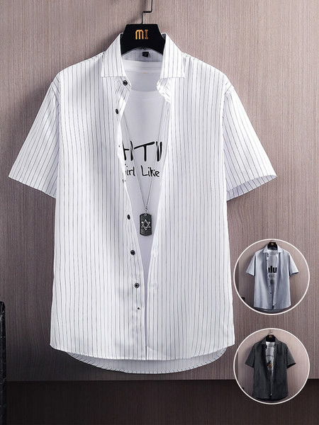 Едноцветна мъжка риза с  класическа яка и къс ръкав