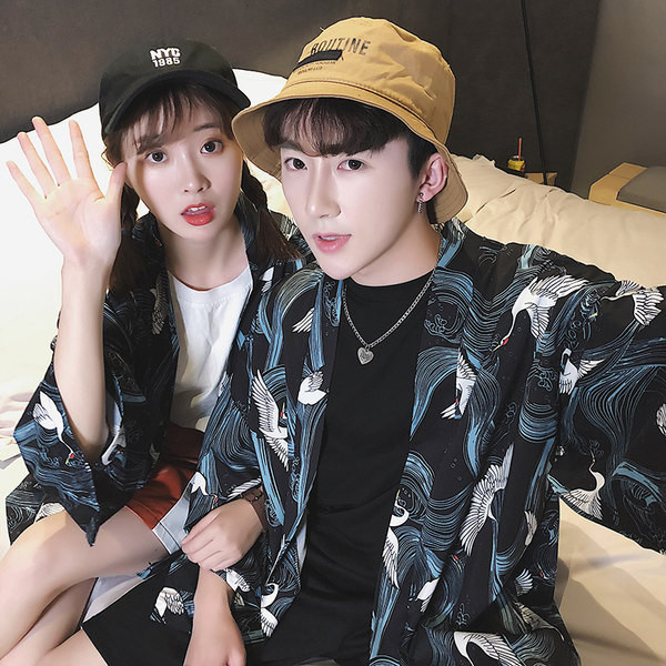 Ежедневна мъжка риза с апликация -широк модел