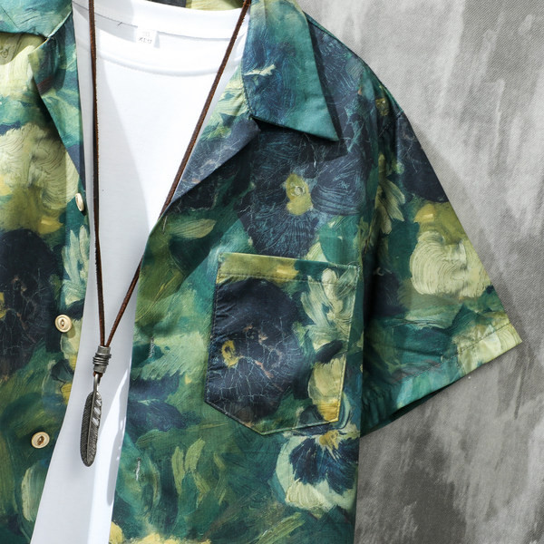 Мъжка риза с класическа  яка и флорален десен 