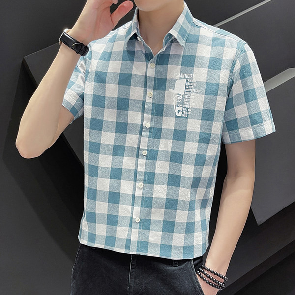 Карирана мъжка риза с апликация и къс ръкав