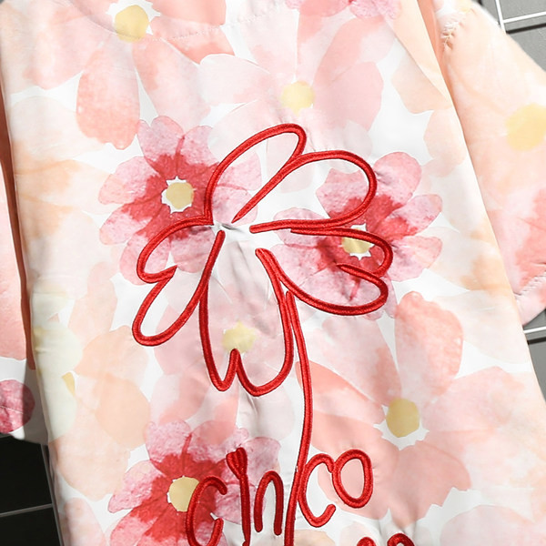 Мъжка ежедневна  риза с копчета и флорален десен 