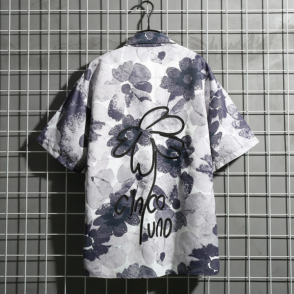 Мъжка ежедневна  риза с копчета и флорален десен 