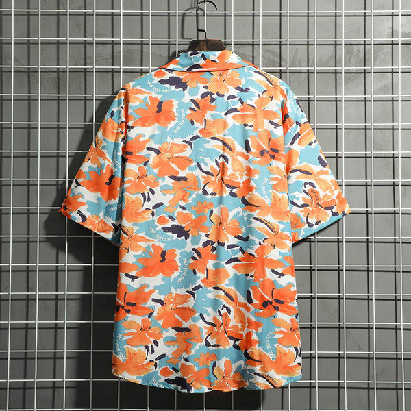 Ежедневна мъжка риза с копчета и флорален десен 