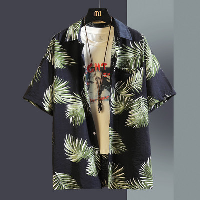 Лятна мъжка риза с флорални мотиви  джоб и копчета 