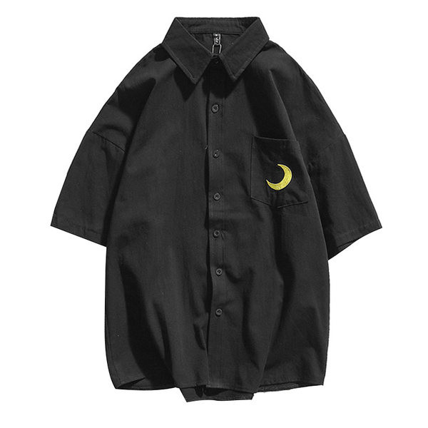 Мъжка риза с класическа яка и бродерия на джоба