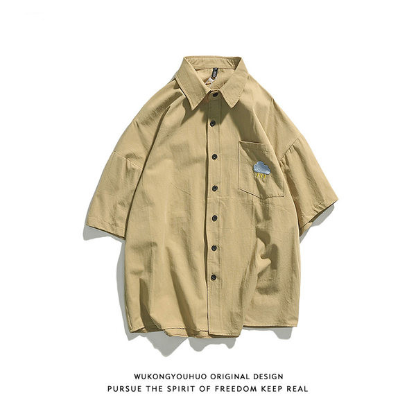 Мъжка риза с класическа яка и бродерия на джоба