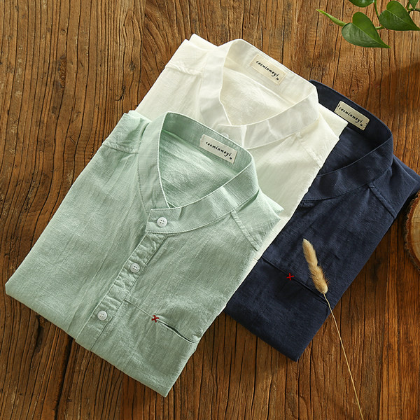 Мъжка лятна едноцветна риза с копчета