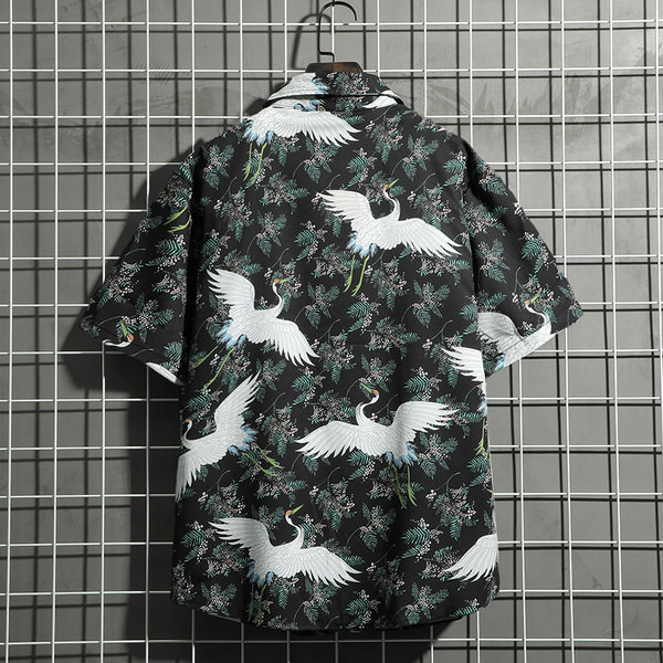 Мъжка риза с копчета и класическа яка в зелен цвят 