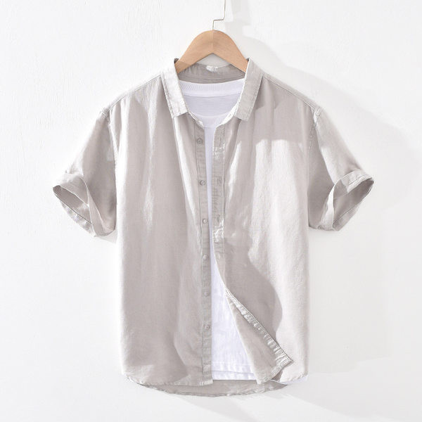 Лятна едноцветна риза с къс ръкав