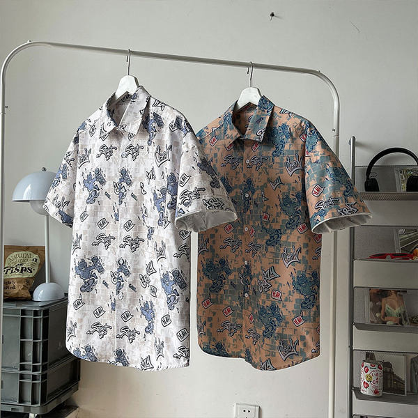 Мъжка ежедневна  риза с цветна апликация и копчета 