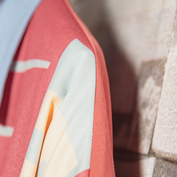 Цветна мъжка риза с къси ръкави