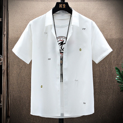 Ежедневна мъжка риза с класическа яка и бродерия в бял и черен цвят