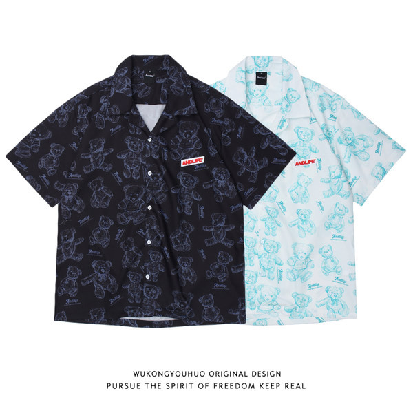 Мъжка тениска с класическа яка и апликация мече