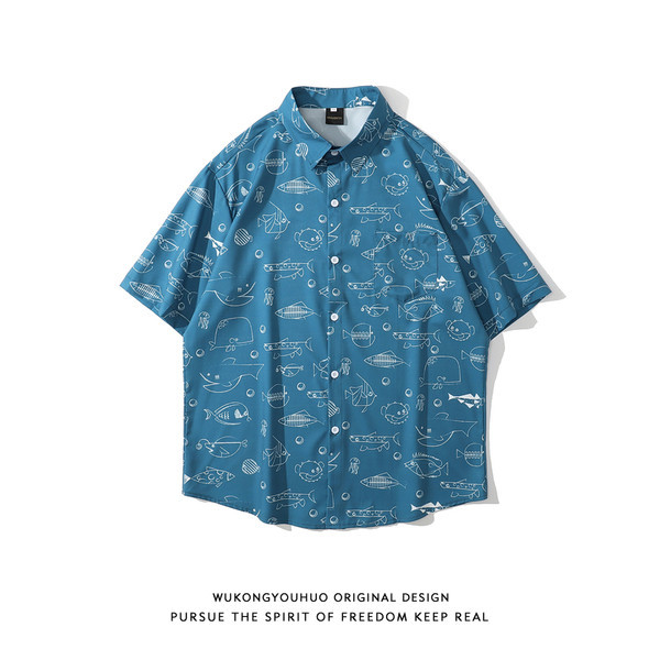 Мъжка риза с  апликация и къс ръкав