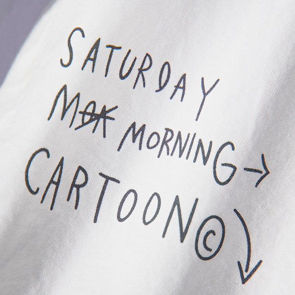 Ежедневна мъжка риза с класическа яка и надписи