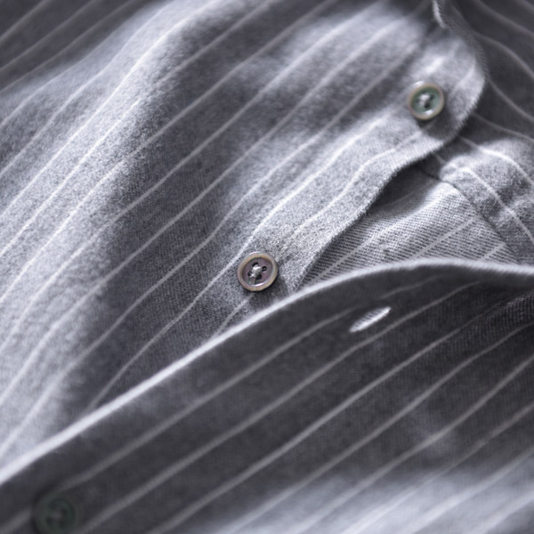 Нов модел мъжка риза с подвиващи се ръкави и страничен джоб