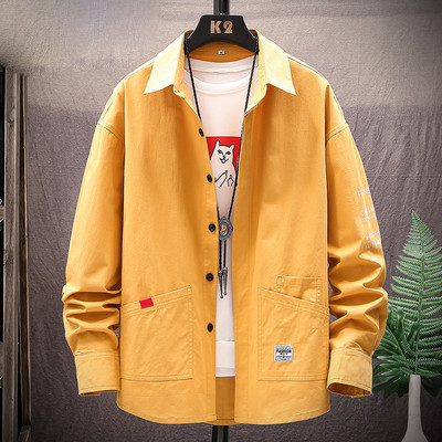 Ежедневна мъжка риза с джобове и емблема в няколко цвята