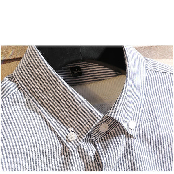 Ежедневна раирана мъжка риза с бродерия и надпис 