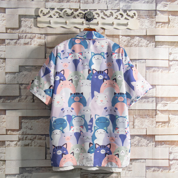 Цветна мъжка риза с къс ръкав и апликации