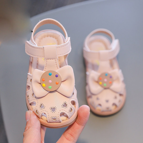 Нов модел детски сандали с велкро закопчаване и панделка