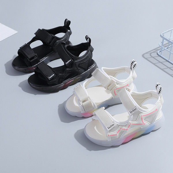 Нов модел летни сандали с висока груба подметка