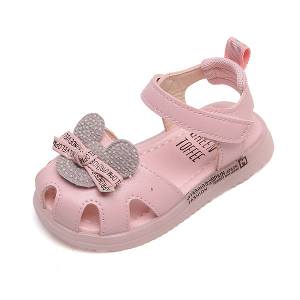 Нов модел сандали с велкро закопчаване за момичета 