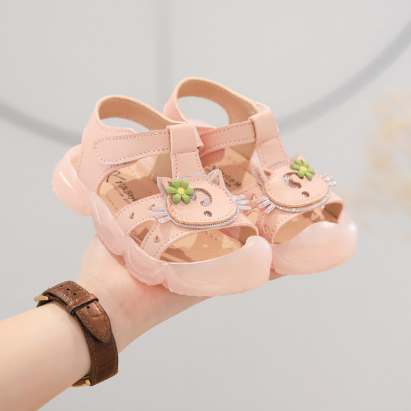 Детски модерни сандали подходящи за момичета в два цвята