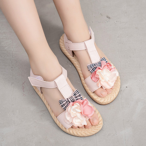 Детски сандали с 3D цветя и карирана панделка