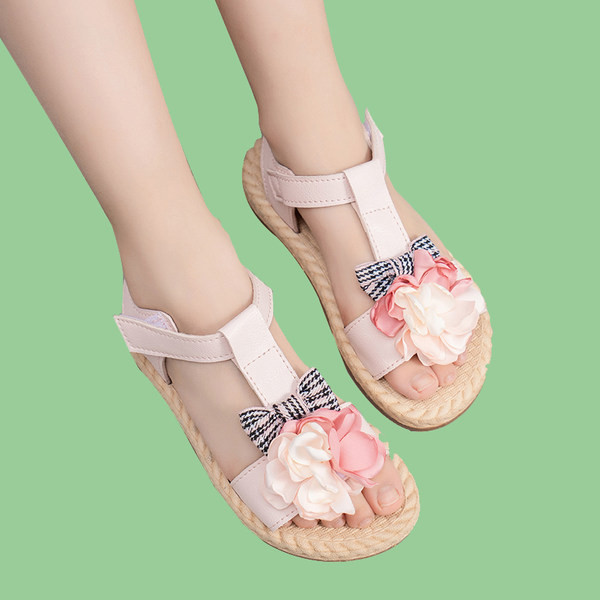 Детски сандали с 3D цветя и карирана панделка