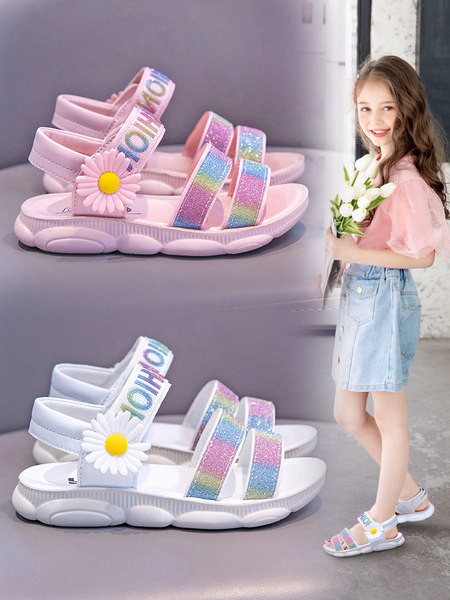 Bērnu sandales ar spīdīgu efektu un 3D apdari