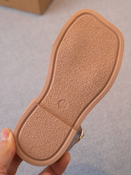 Bērnu sandales no eko ādas ar velcro aizdari - sprādzi