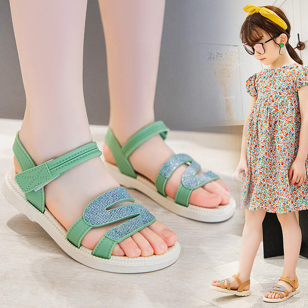 Bērnu sandales ar plakanām zolēm un akmeņiem divās krāsās