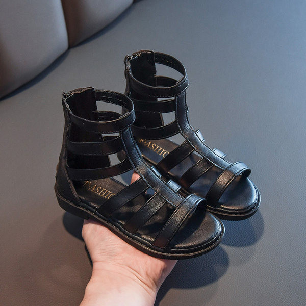 Bērnu sandales ar plakanām zolēm un ādas lencēm