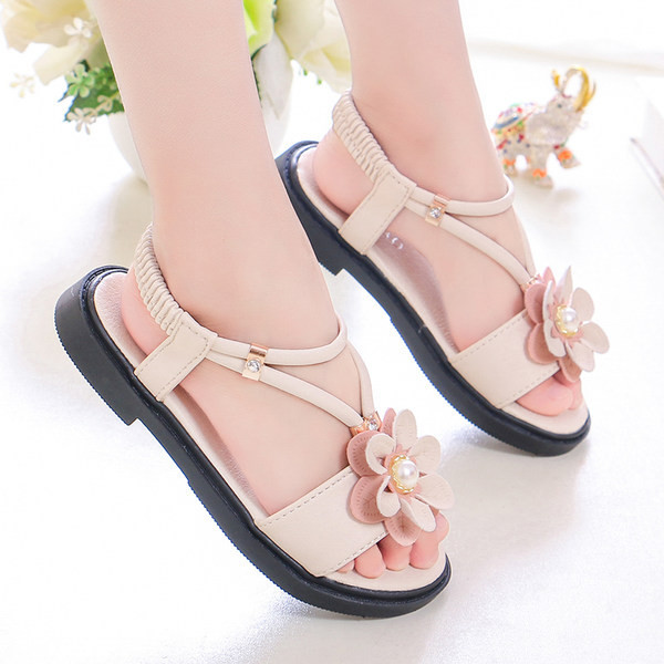 Bērnu sandales ar 3D elementu un plakanu zoli meitenēm