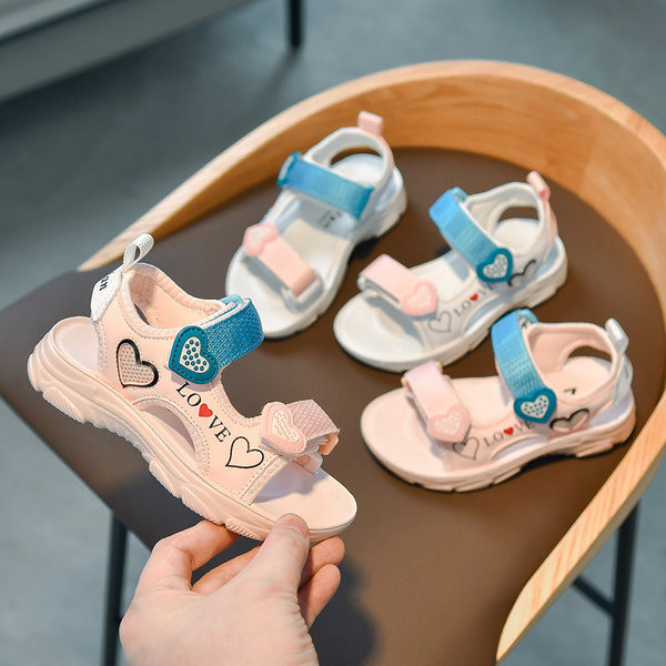 Ikdienas bērnu sandales ar ielāpiem un plakanu zoli