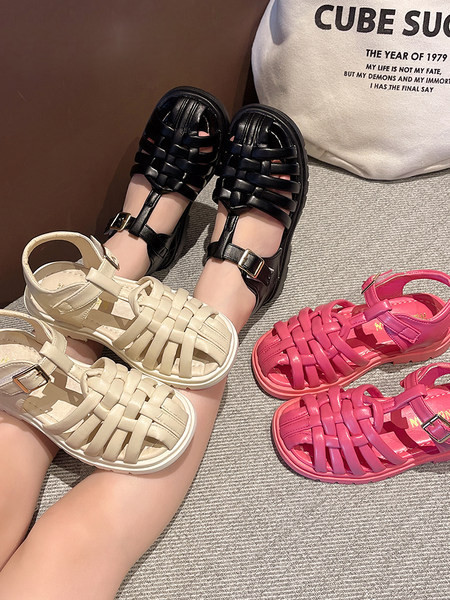 Jauns bērnu sandaļu modelis ar velcro trīs krāsās