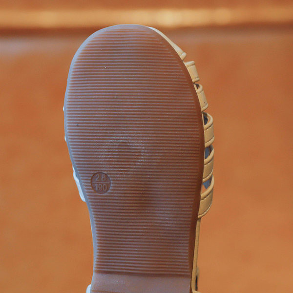 Нов модел сандали от еко кожа с катарама 