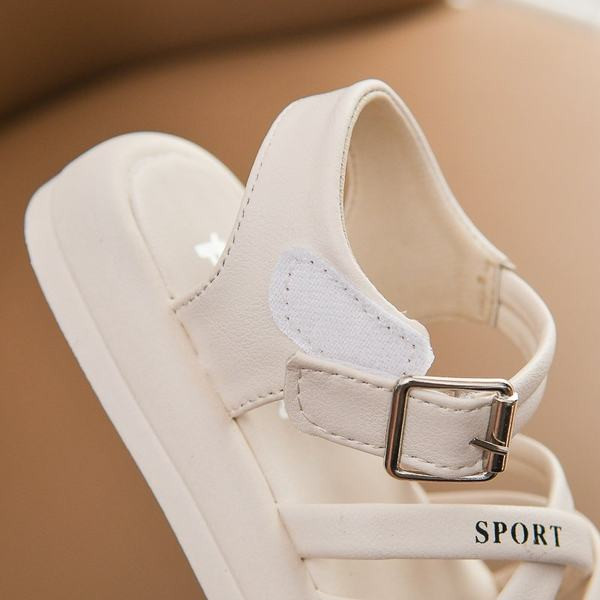 Детски кожени неплъзгащи се сандали с катарама 