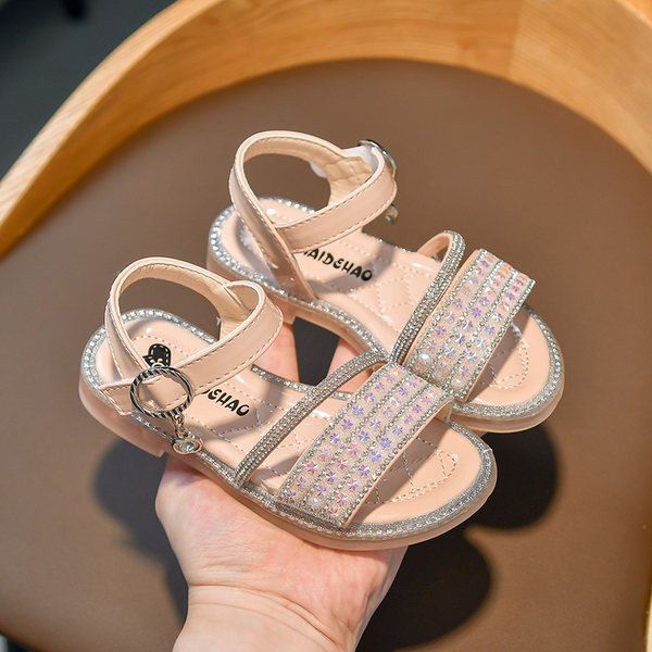 Детски сандали с пайети и камъни