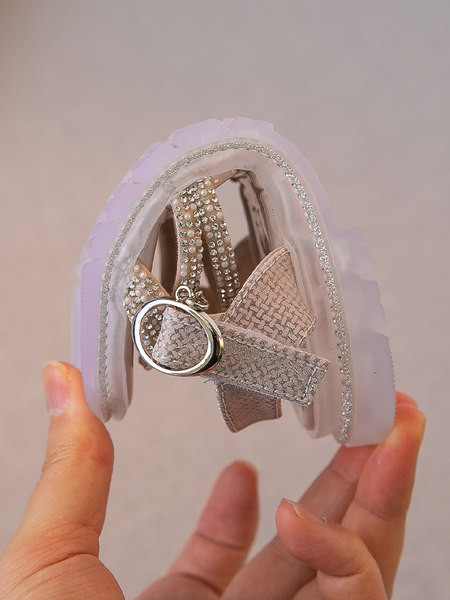 Ежедневни летни  детски сандали с велкро закопчаване