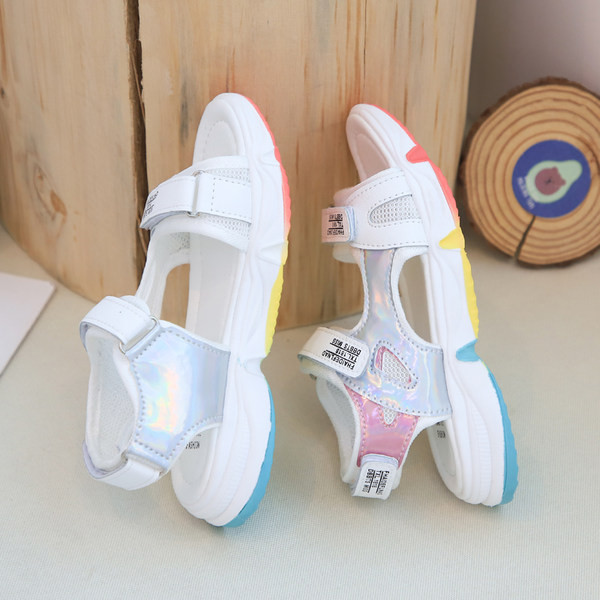 Детски сандали с велкро лепенки и надписи в три цвята