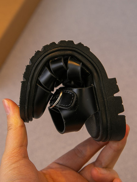 Нов модел детски летни сандали от изкуствена кожа за момичета