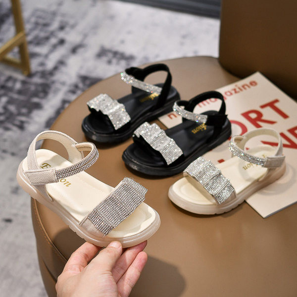 Детски сандали с камъни и за момичета