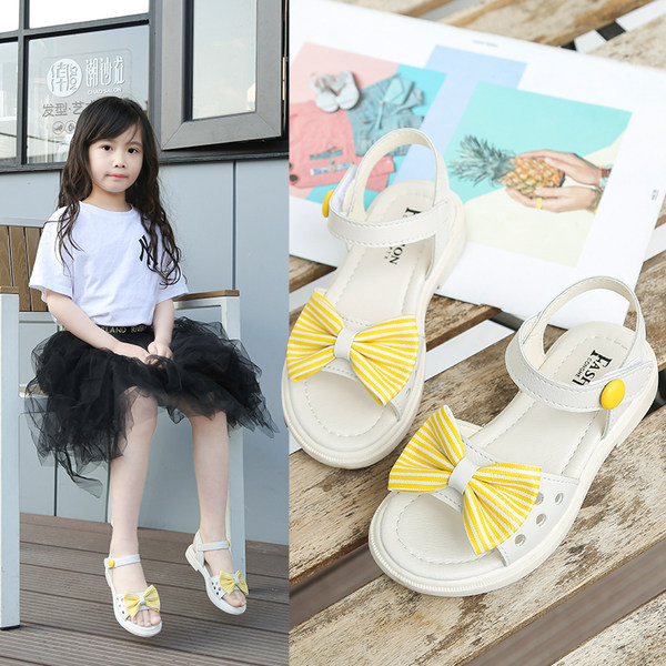 Детски сандали от еко кожа с панделка - в два цвята