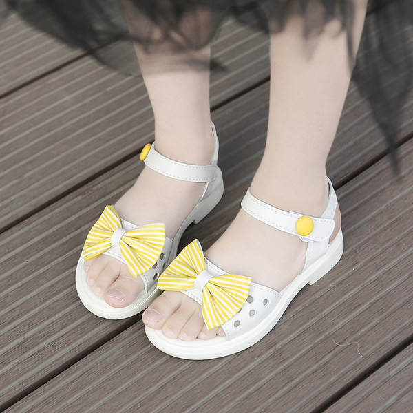 Детски сандали от еко кожа с панделка - в два цвята