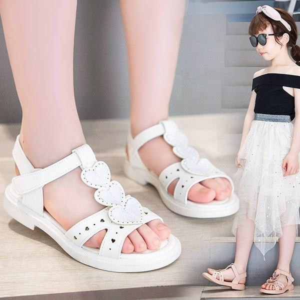 Детски сандали за момичета от еко кожа с 3D декорация 