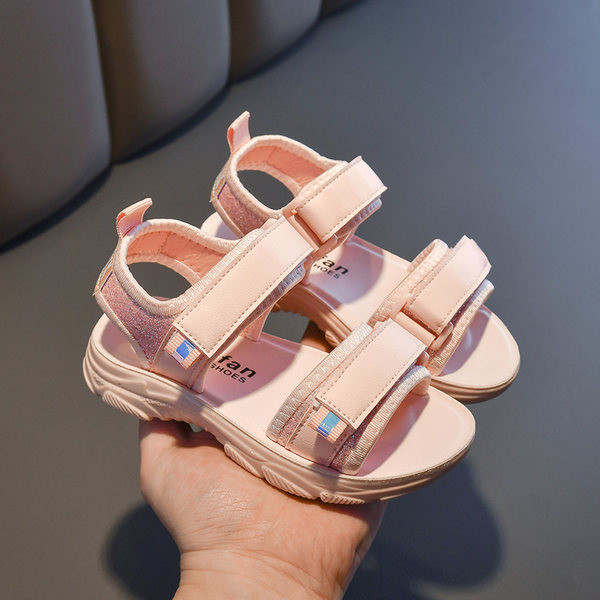 Ежедневни детски сандали  с лепенки и равна подметка 